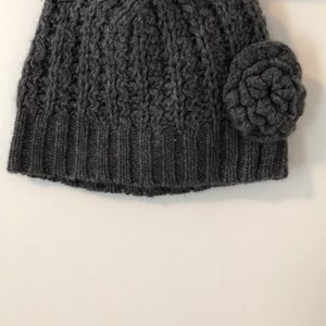Express | Women’s dark gray knit beanie. BRAND NEW